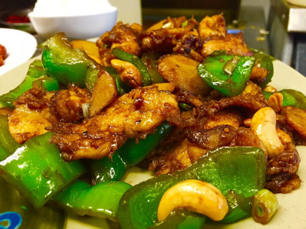 Order 7CK. Chicken with Cashews food online from China star store, Reseda  on bringmethat.com