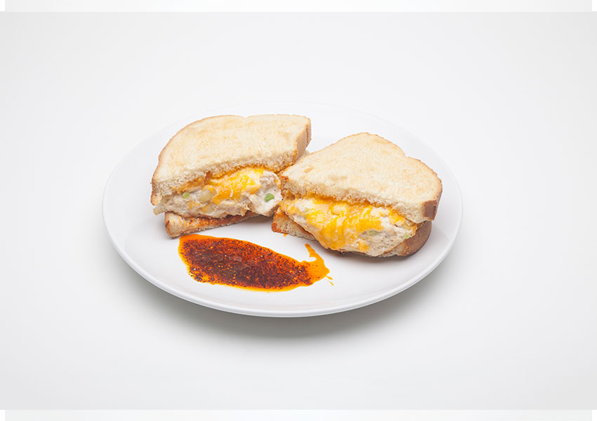 Order Spicy Tuna Melt food online from Mundos Sandwich & Burger House store, Monterey on bringmethat.com