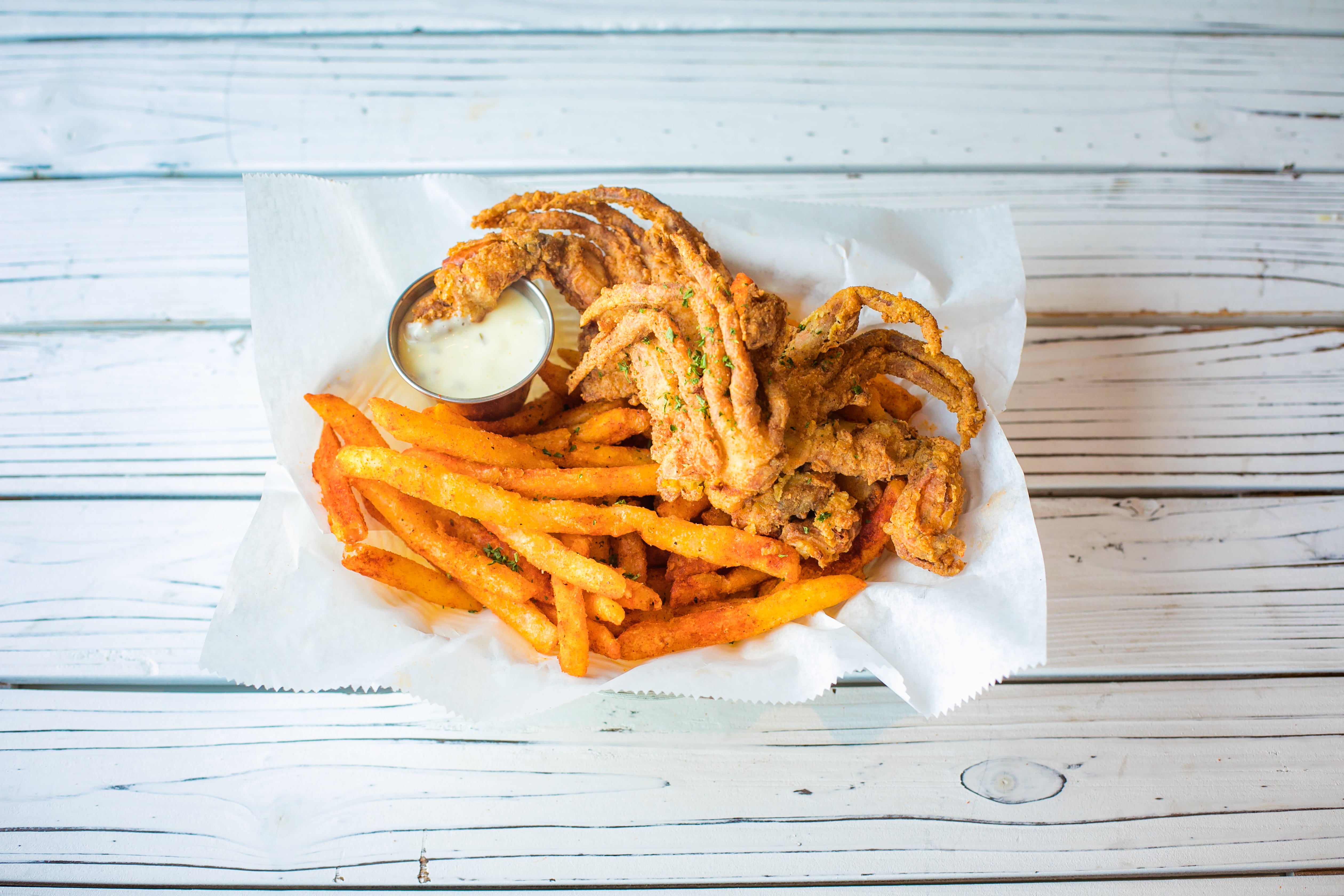 Order Soft Shell Crab Basket food online from Ben's Crab store, Uniondale on bringmethat.com