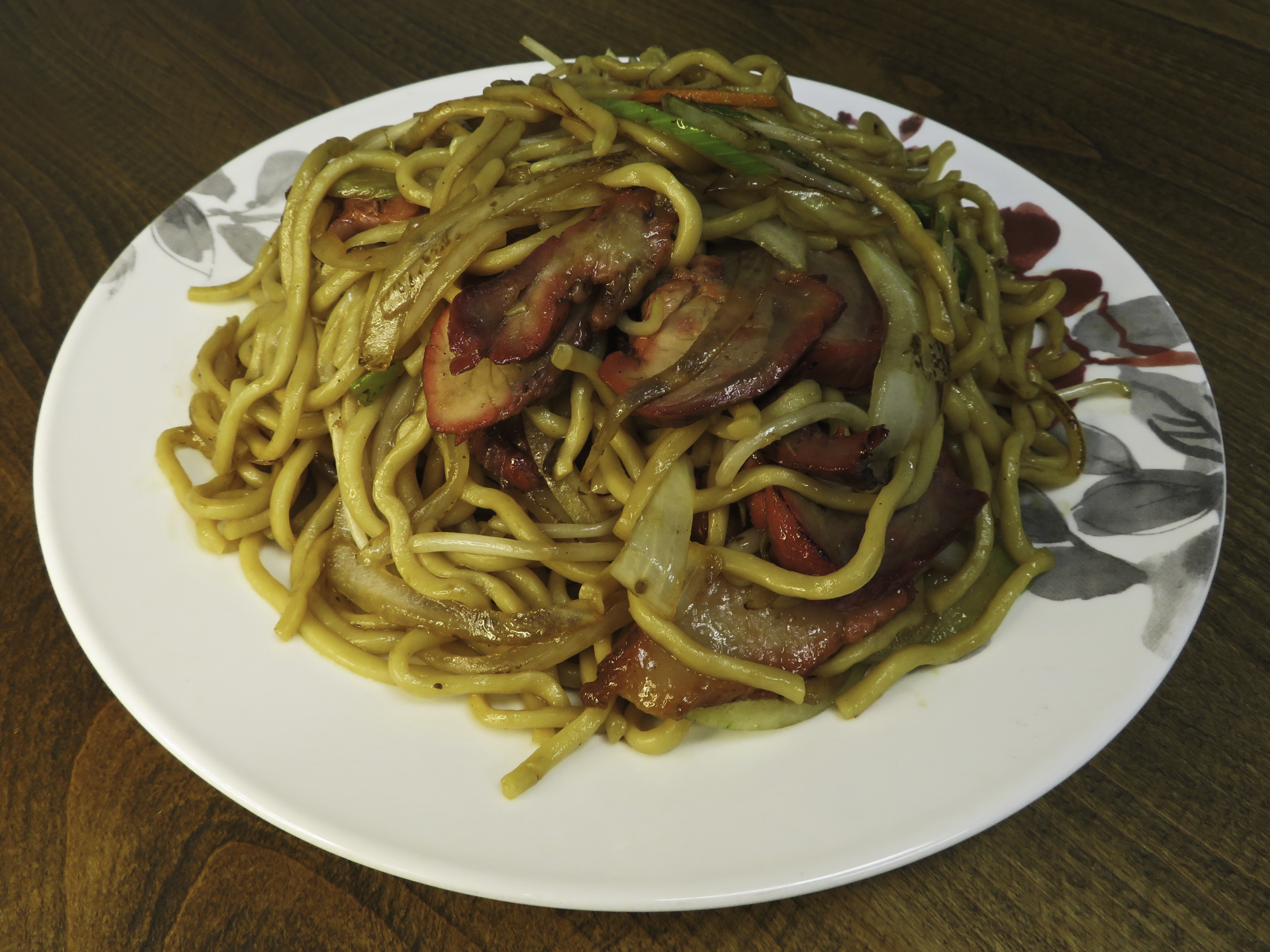 Order BBQ Pork Chow Mein food online from China Garden store, Castro Valley on bringmethat.com
