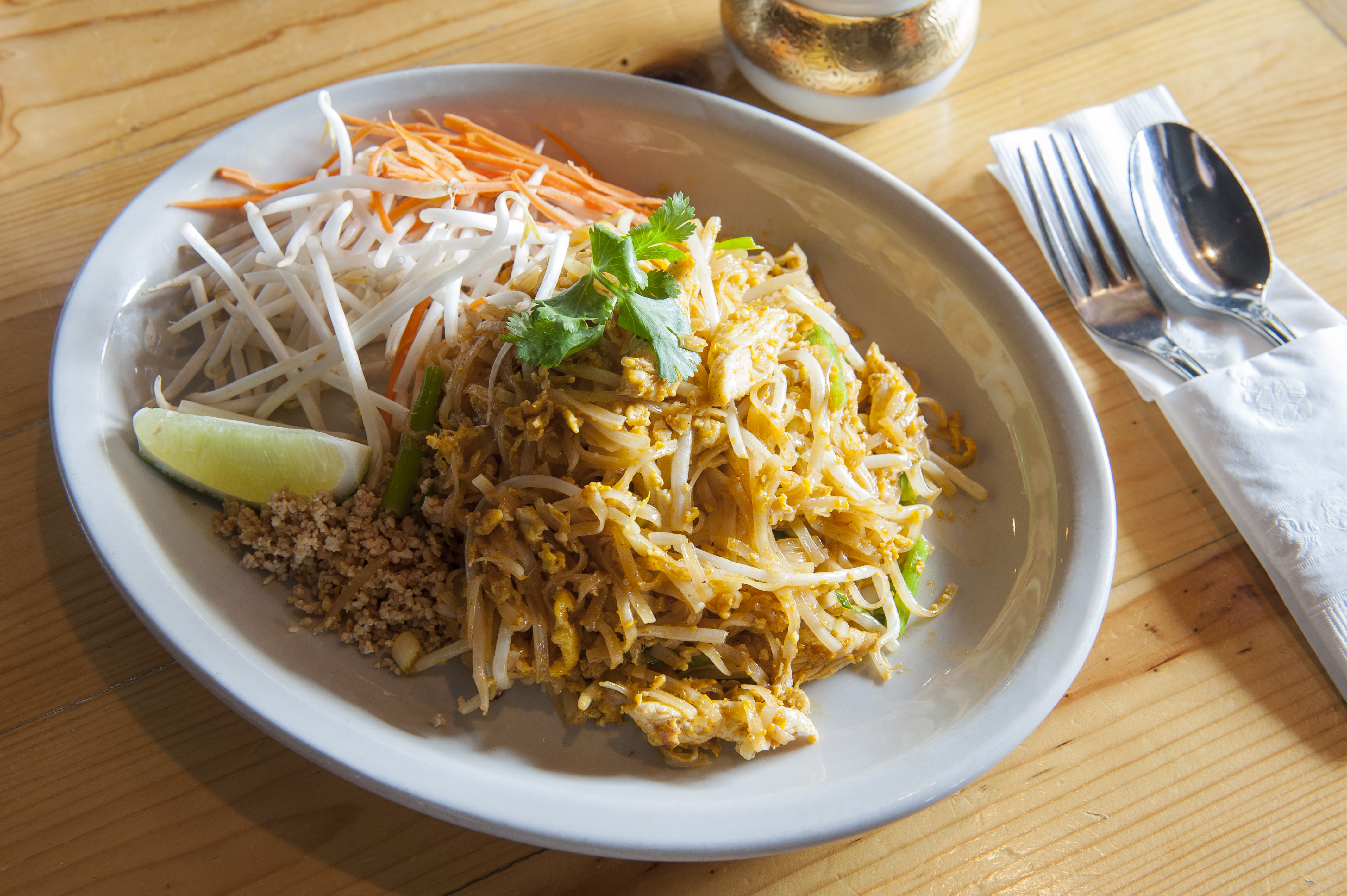 Order 103. Pad Thai food online from Hollywood Thai Restaurant store, Los Angeles on bringmethat.com