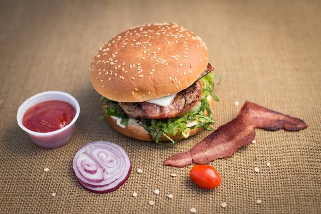 Order Bacon Cheddar Burger food online from Pizza Express store, Albany on bringmethat.com