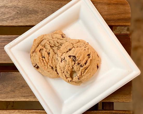 Order Chocolate Chunk Cookie  food online from The Eatery Of Wallingford store, Wallingford on bringmethat.com