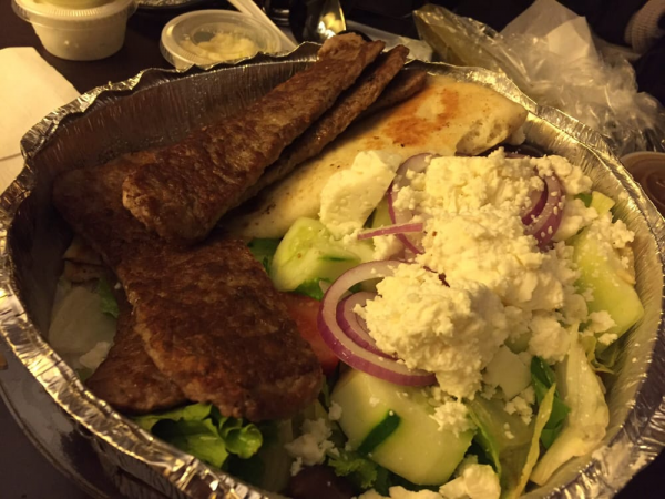 Order Gyro Platter food online from Pete's grill store, Sunnyside on bringmethat.com
