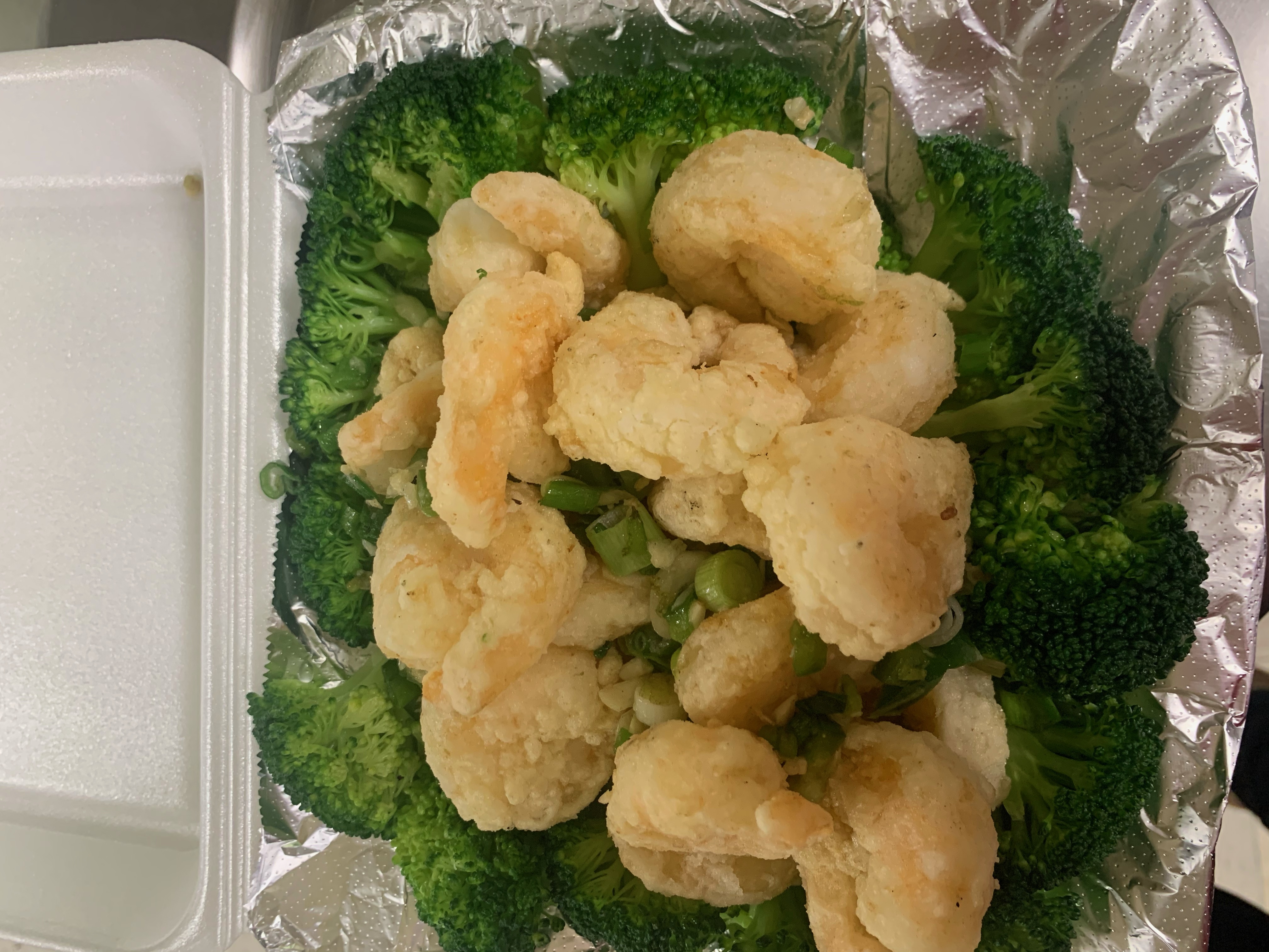 Order 43. Salty Shrimp with Hot Pepper House Special food online from Chop Suey King store, Chicago on bringmethat.com