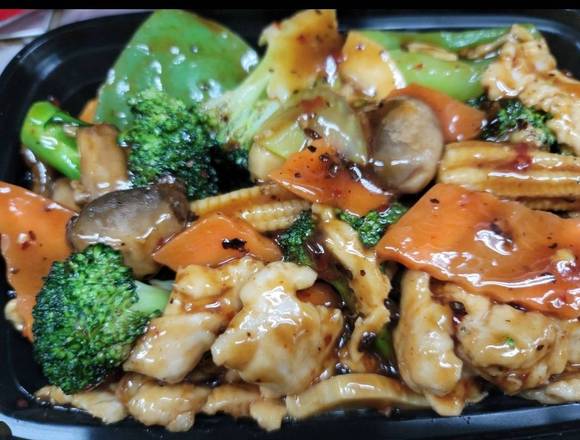 Order Hunan Chicken (Spicy) 湖南鸡 food online from Mr. Wonton store, Egg Harbor Township on bringmethat.com