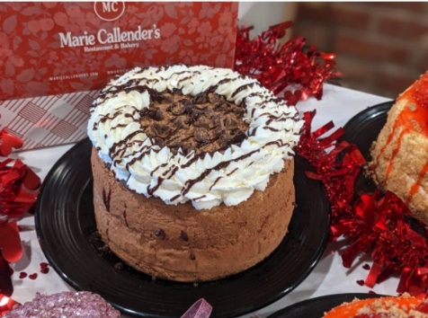 Order 6" Double Chocolate Cheesecake with Chocolate Chips food online from Marie Callender store, Modesto on bringmethat.com