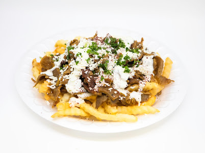 Order Gyro Over Fries food online from Gyro Xpress store, Lynnwood on bringmethat.com