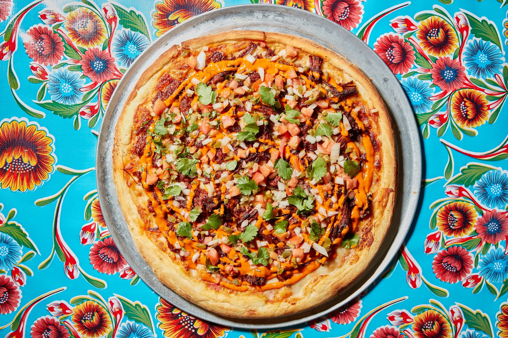 Order PizzaBirria food online from Suavecito Birria & Tacos store, San Mateo on bringmethat.com