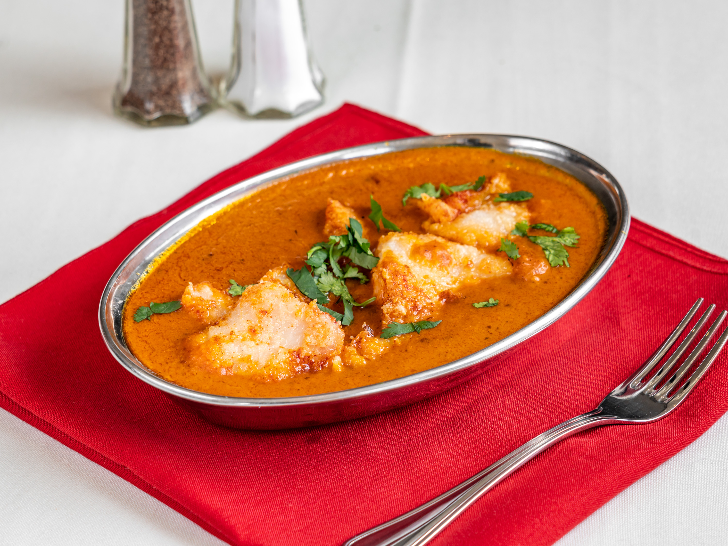 Order Goa Fish Curry food online from Maleen Banquet Hall and Restaurant store, Bellerose on bringmethat.com