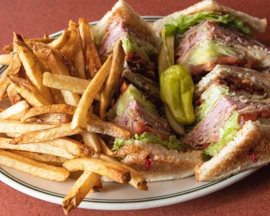 Order Clubhouse Sandwich food online from Big Daddy's Sports Lounge store, Phoenix on bringmethat.com