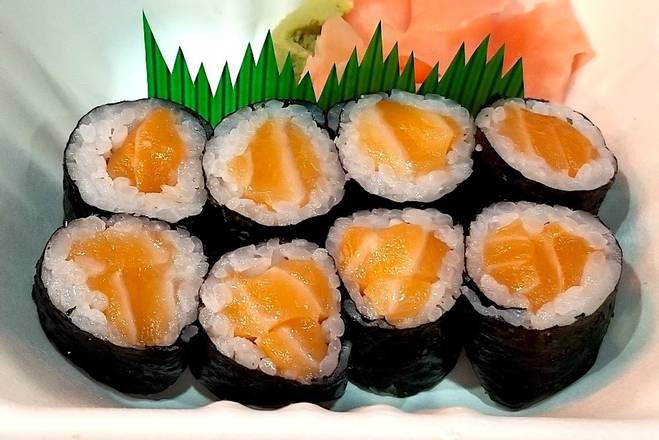 Order Salmon Roll 寿司卷 food online from Chin Chin Brookhaven store, Brookhaven on bringmethat.com