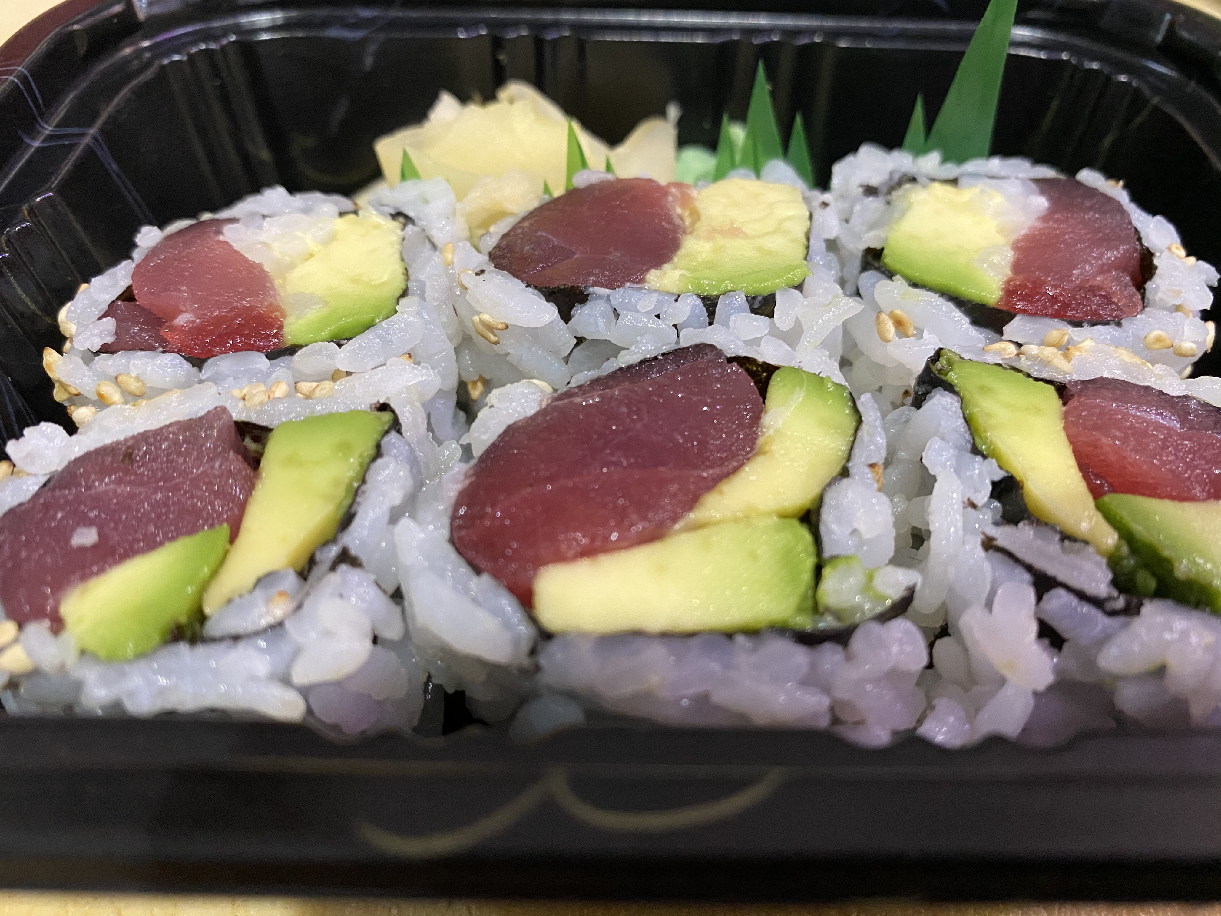 Order Tuna Avocado Roll food online from Bayard Sushi store, New York on bringmethat.com
