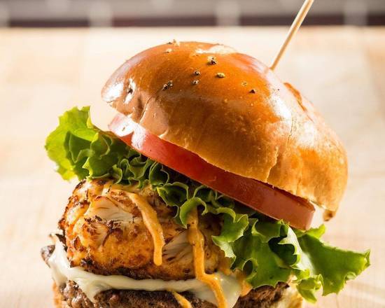 Order Ultimate Tailgate Burger food online from Chickie & Pete store, Bordentown on bringmethat.com