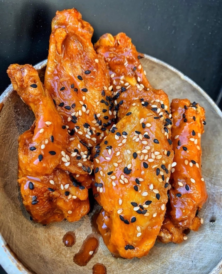 Order Spicy Yaki Wings food online from Glaze teriyaki grill store, New York on bringmethat.com