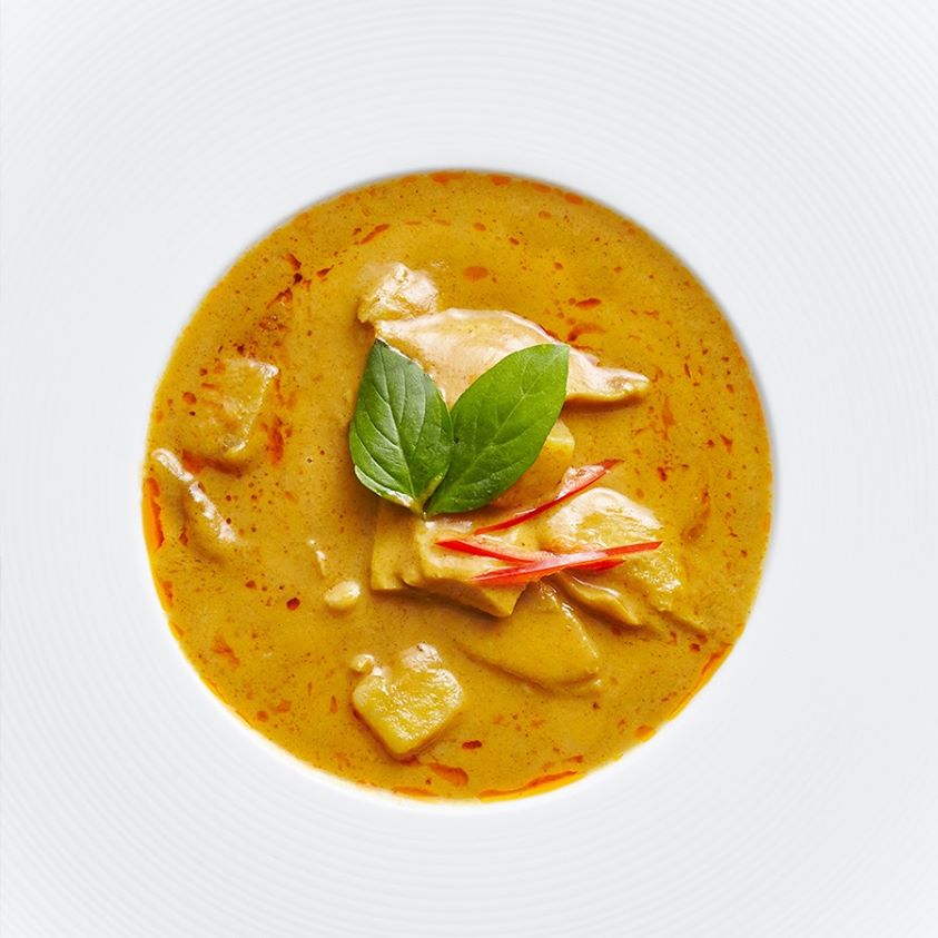 Order Yellow Curry Dinner food online from Thai Deelish store, Ashburn on bringmethat.com