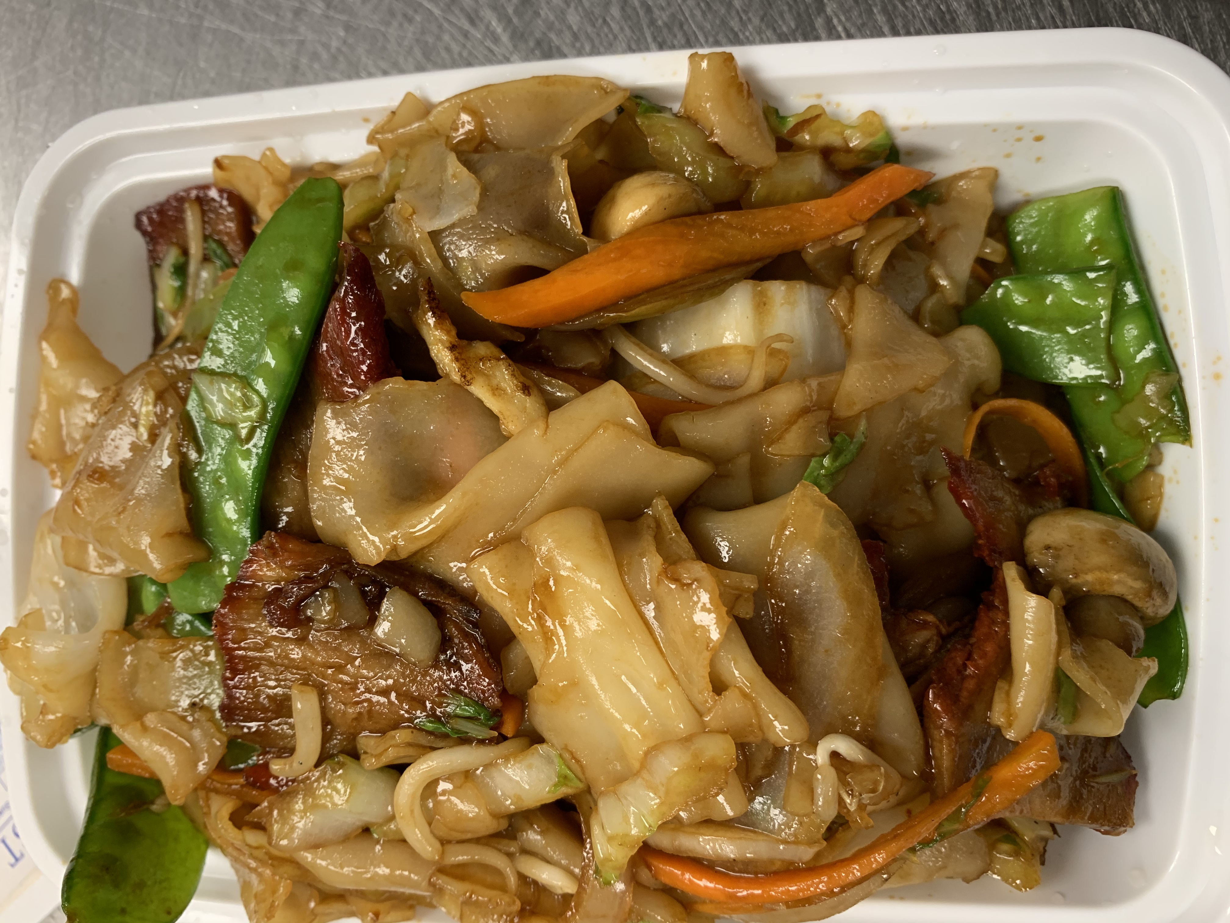 Order 43. Roast Pork Chow Fun food online from New Jumbo Taste store, New Hyde Park on bringmethat.com