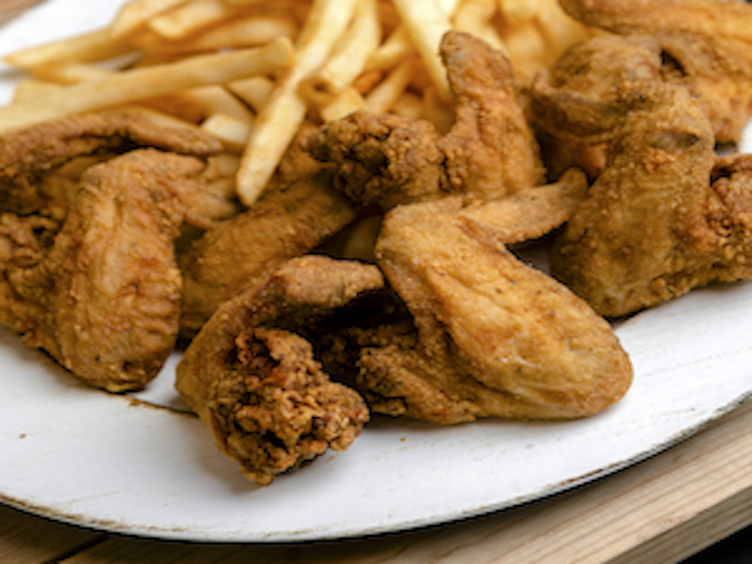 Order 10 WING DINNER. food online from Hook Fish & Chicken store, Baton Rouge on bringmethat.com