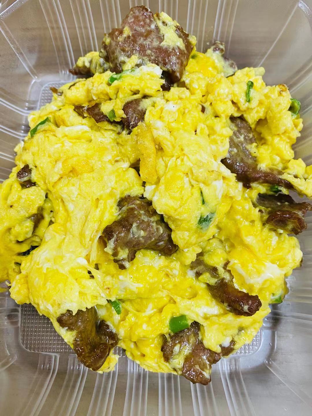 Order Beef with Scrambled Eggs 滑蛋牛肉 food online from Dim Sum Club store, San Francisco on bringmethat.com