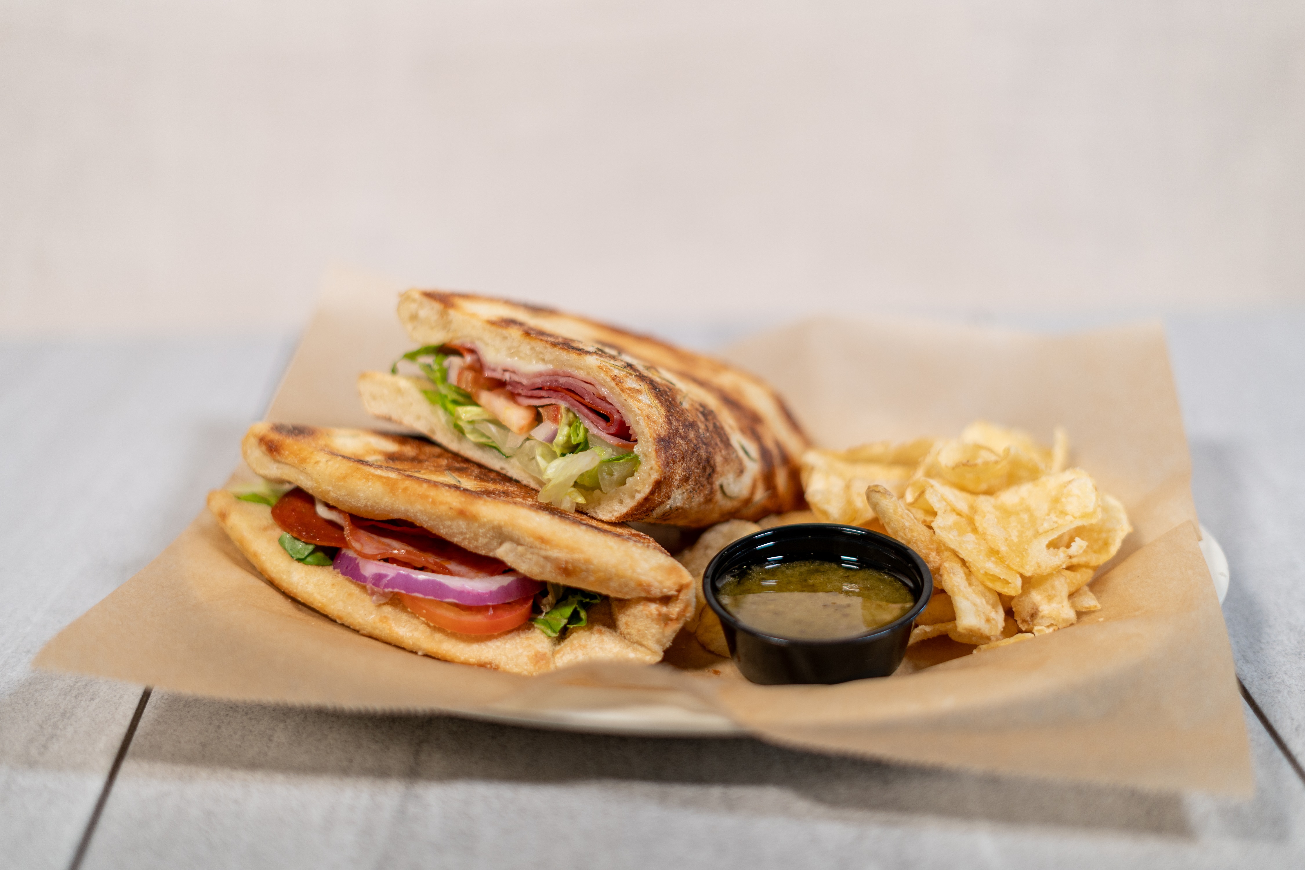 Order Italian Club Sandwich food online from Flippers Pizzeria store, Clermont on bringmethat.com