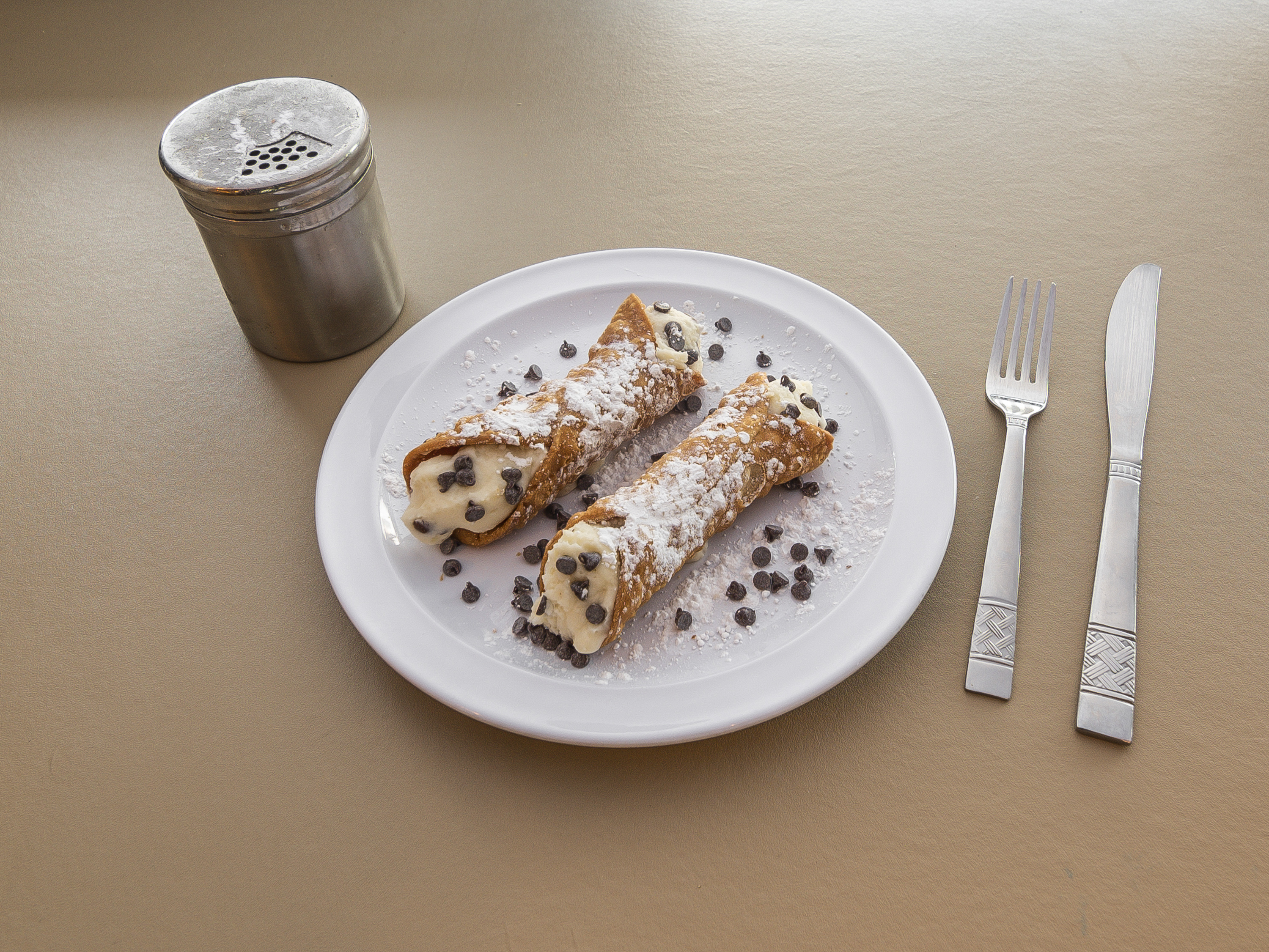 Order Cannoli food online from Wings Eats & Sweets store, Point Pleasant Beach on bringmethat.com