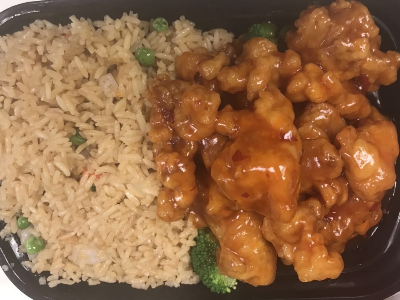 Order D17. General Tso's Chicken Combo 左宗鸡 food online from JJ China store, Morrisville on bringmethat.com