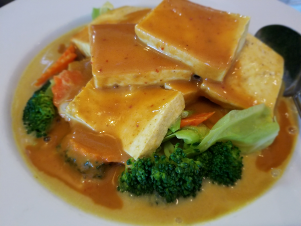Order SP20. Tofu Paradise food online from Thai Pk Restaurant store, Portland on bringmethat.com