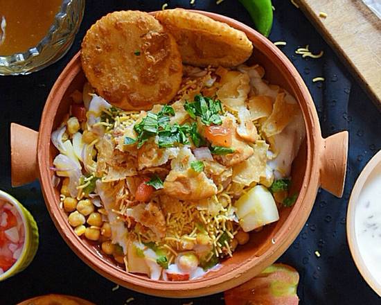 Order Aloo Papri Chaat food online from Rasoi Fusion Indian Cuisine store, Roswell on bringmethat.com