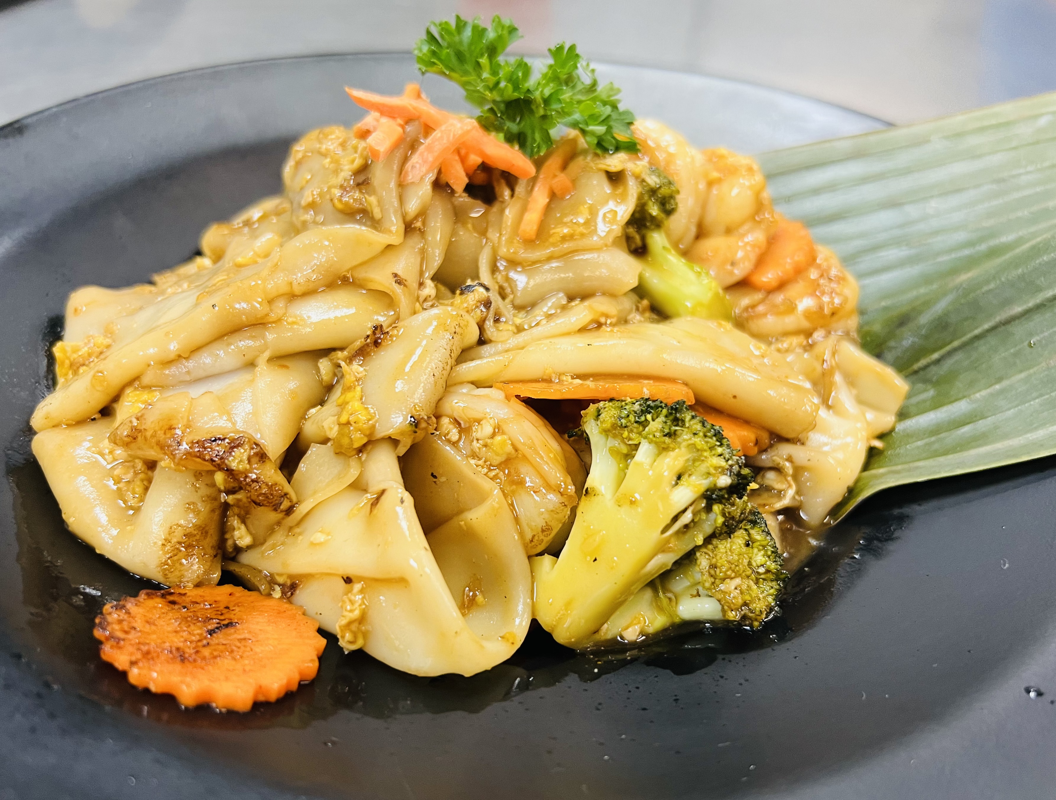 Order Pad Se Eew food online from Love Thai Restaurant store, Concord on bringmethat.com