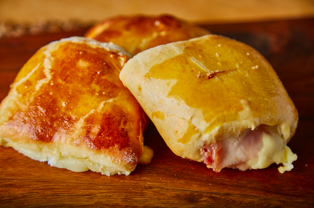 Order Ham & Cheese Roll food online from Bossa Nova Inc store, Hawthorne on bringmethat.com