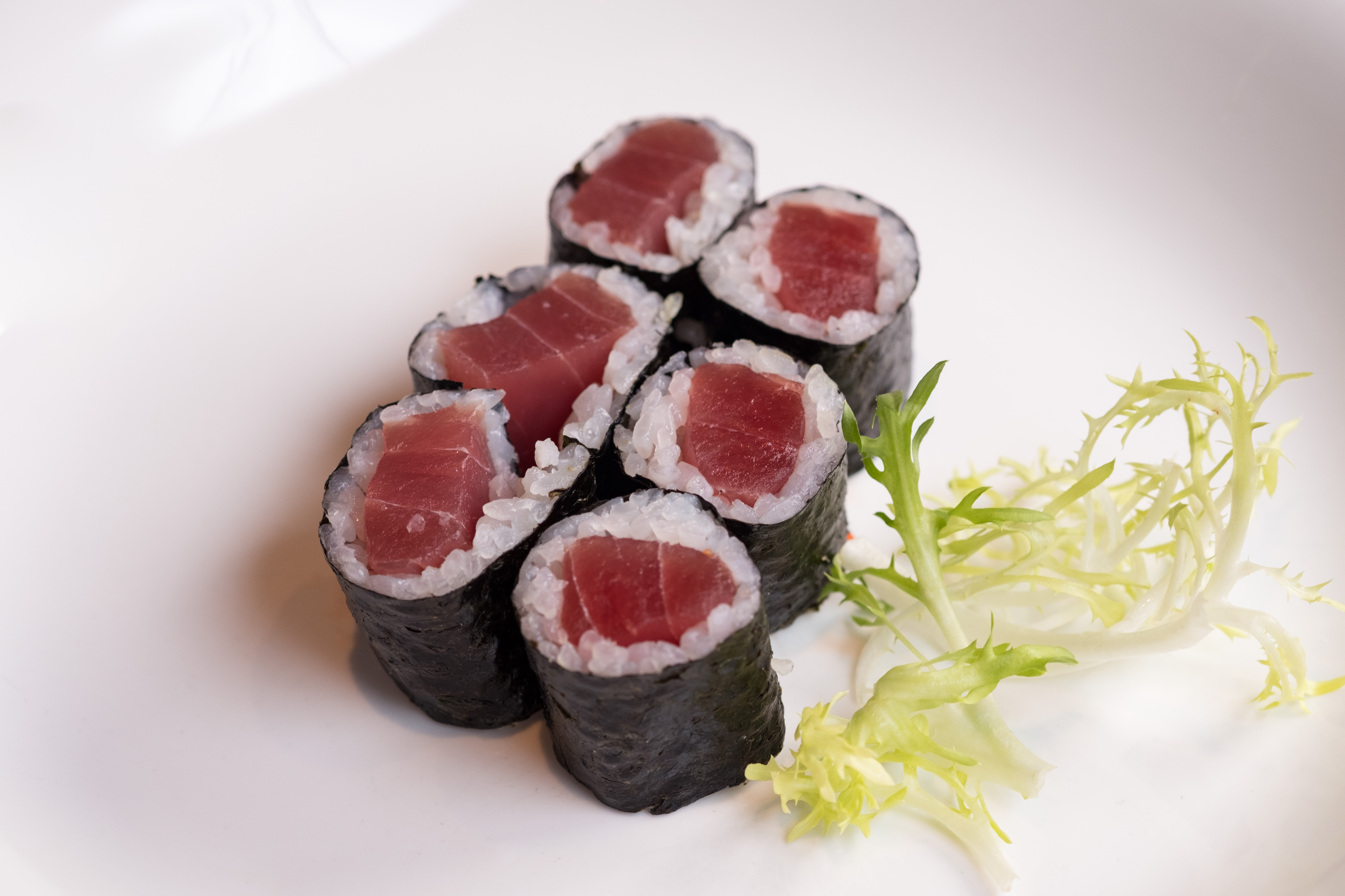Order Tuna Roll food online from Fushimi - Staten Island store, Staten Island on bringmethat.com