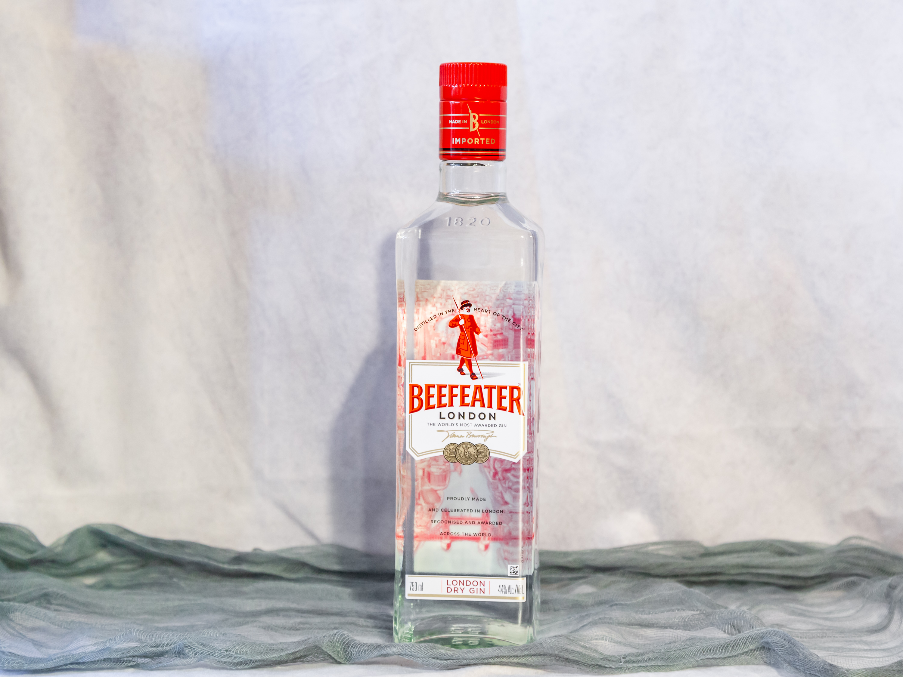 Order Beefeater London Dry Gin food online from Alameda Cellars Wines And Liquors store, Alameda on bringmethat.com