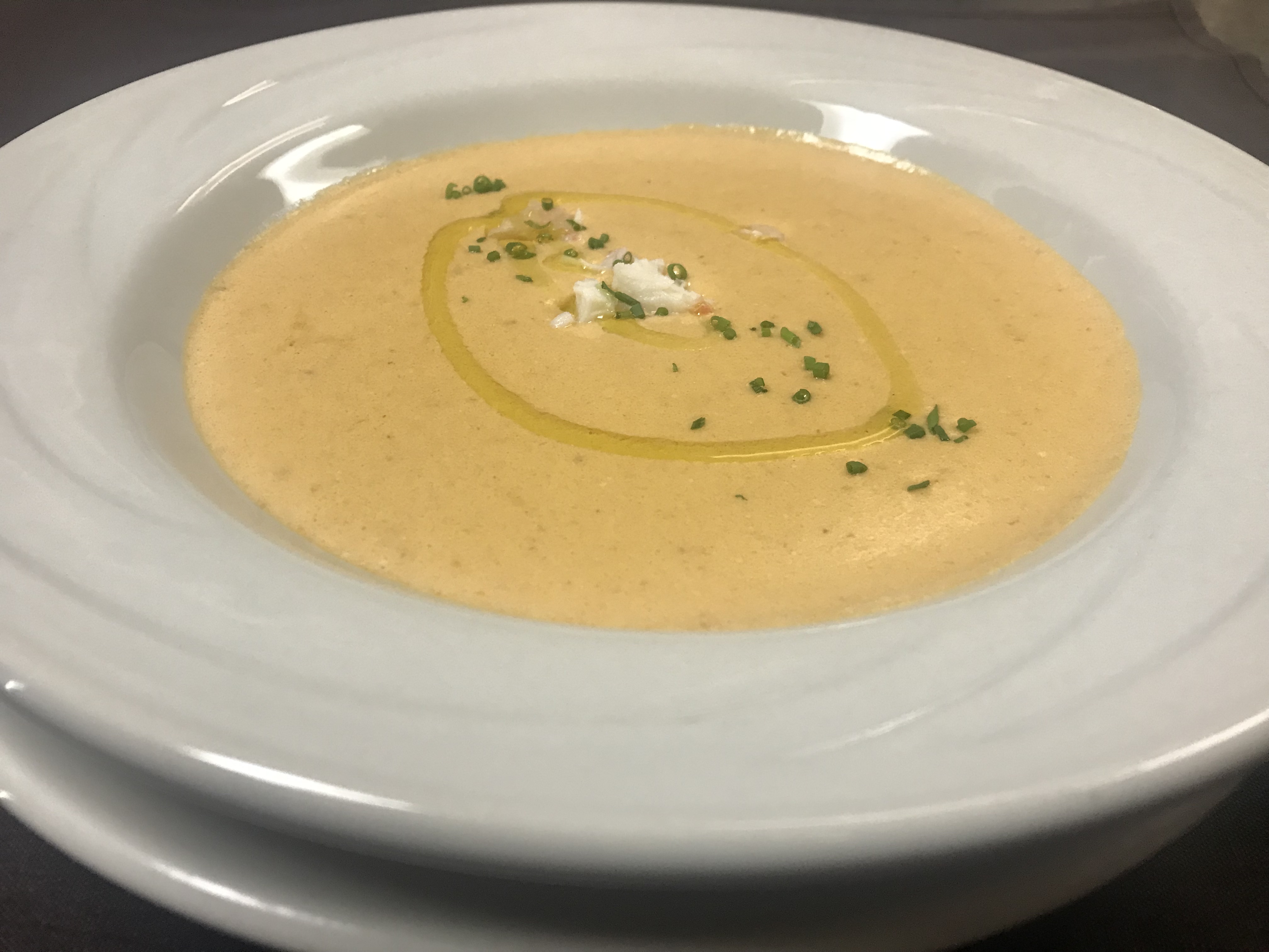 Order Lobster Bisque Soup food online from Safehouse Chicago store, Chicago on bringmethat.com