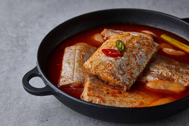 Order Braised Cutlassfish (Galchi Jorim) food online from Koreana Restaurant store, Beaverton on bringmethat.com