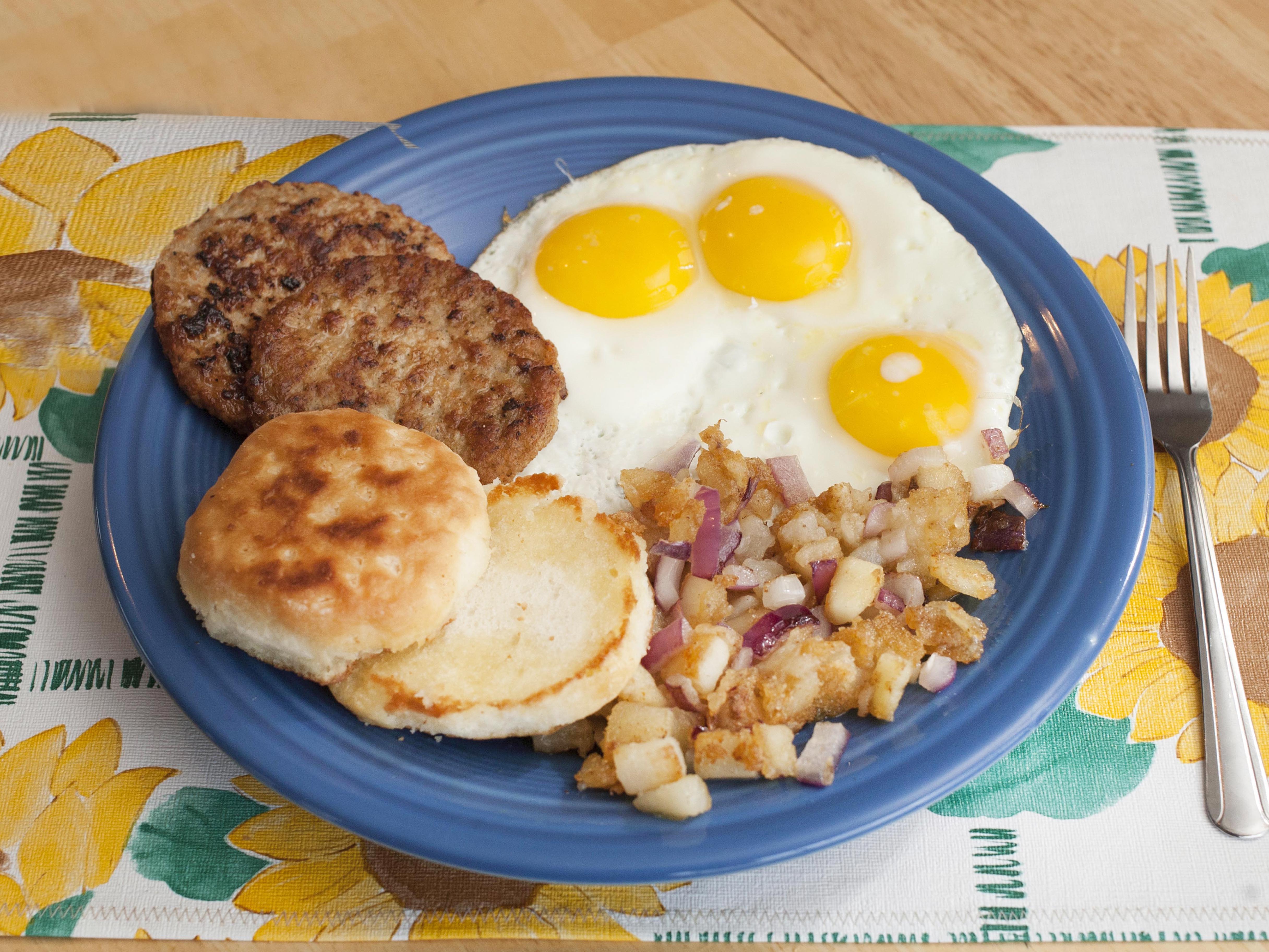 Order Big Daddy Platter Breakfast food online from Geraldine Kitchen store, Jeffersonville on bringmethat.com