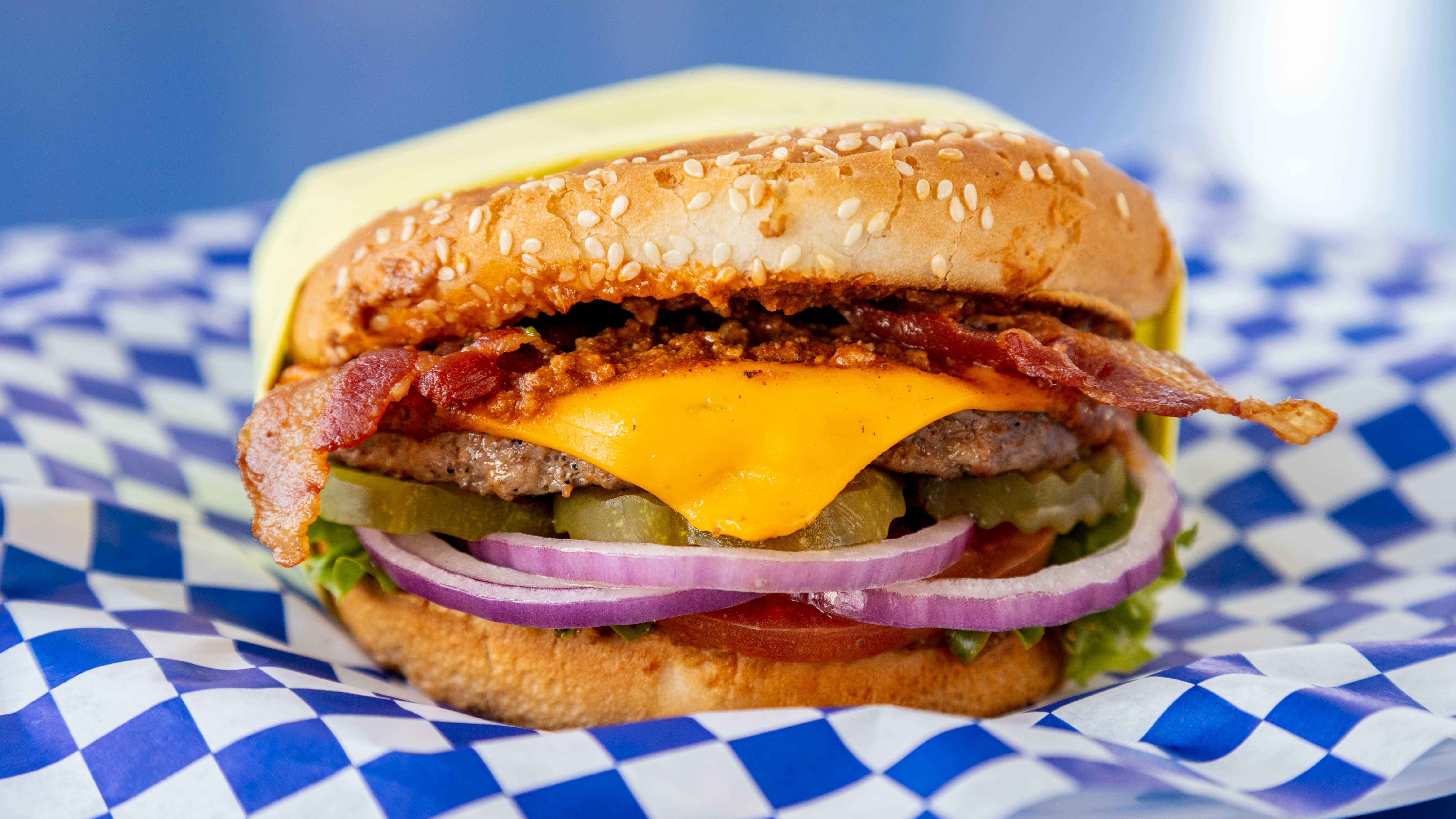 Order Bacon Chili Cheeseburger food online from Manuel Burger store, Los Angeles on bringmethat.com