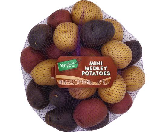 Order Signature Farms · Mini Medley Potatoes (24 oz) food online from Safeway store, Corte Madera on bringmethat.com