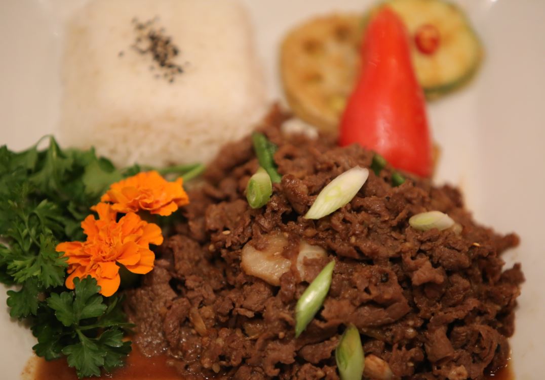 Order Korean Beef BBQ Platter food online from Momo store, Washington on bringmethat.com