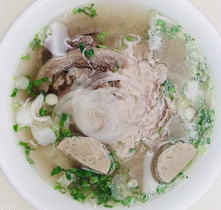 Order P1. Pho Dac Biet food online from Pho Saigon store, Youngstown on bringmethat.com
