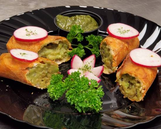 Order Avocado Eggroll food online from Mucca Dairy store, Los Angeles on bringmethat.com