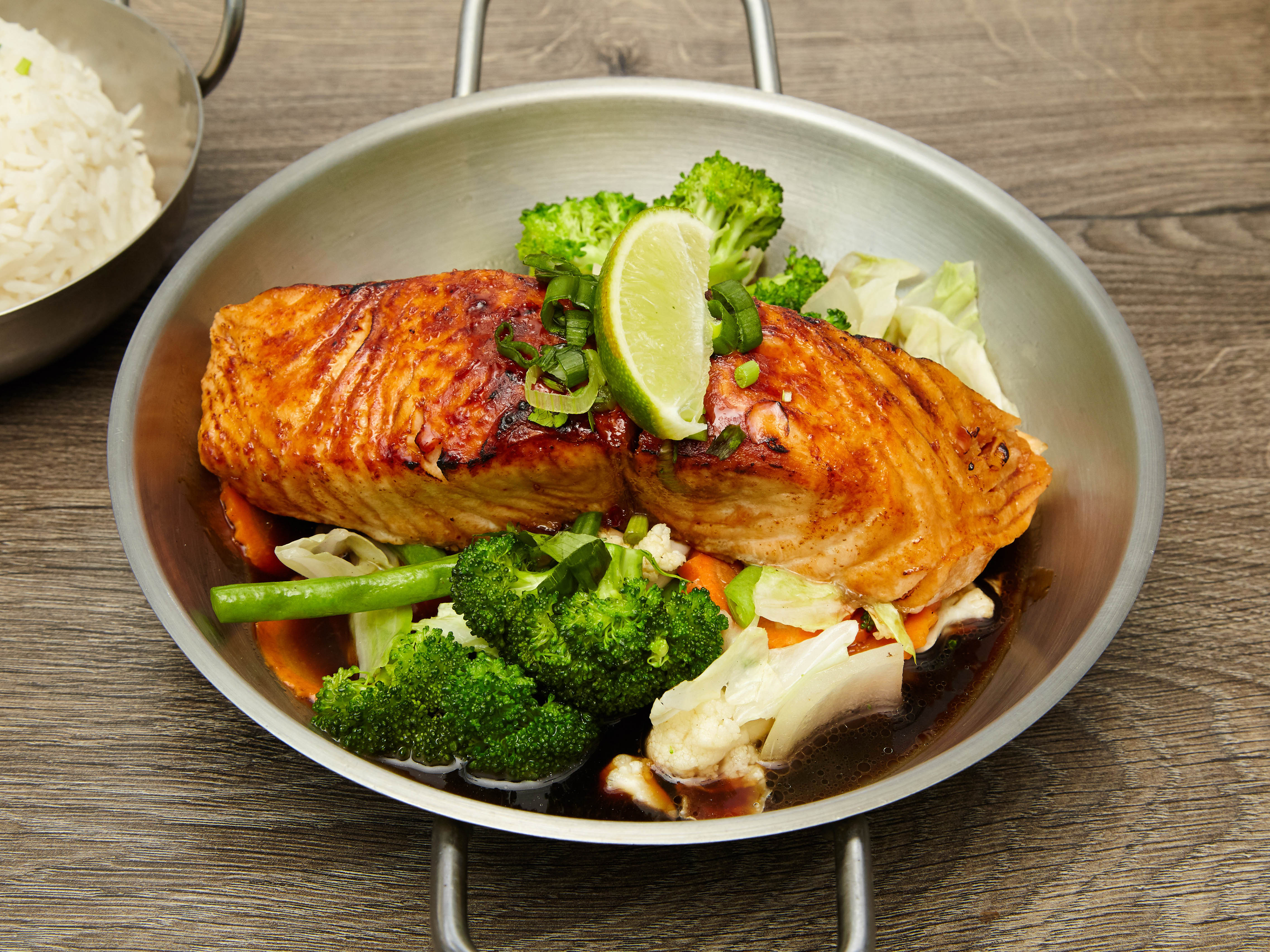Order K2. Teriyaki Salmon food online from SUROSS Thai Bistro store, New York on bringmethat.com