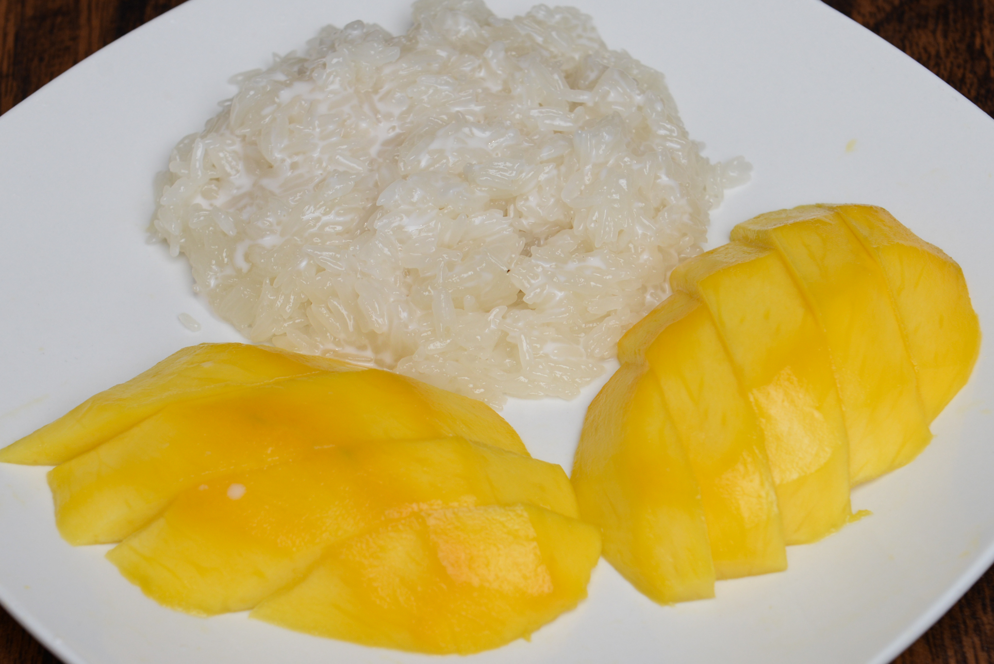 Order Sticky Rice Mango food online from Rincome store, Northridge on bringmethat.com
