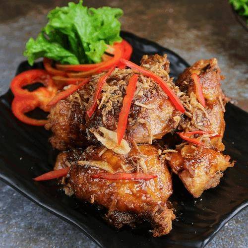 Order Tamarind Chicken food online from Baan Thai store, San Anselmo on bringmethat.com
