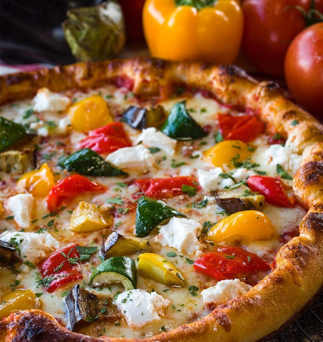 Order Gluten-Free Pizza (Medium) food online from Pats Select Pizza | Grill store, Smyrna on bringmethat.com