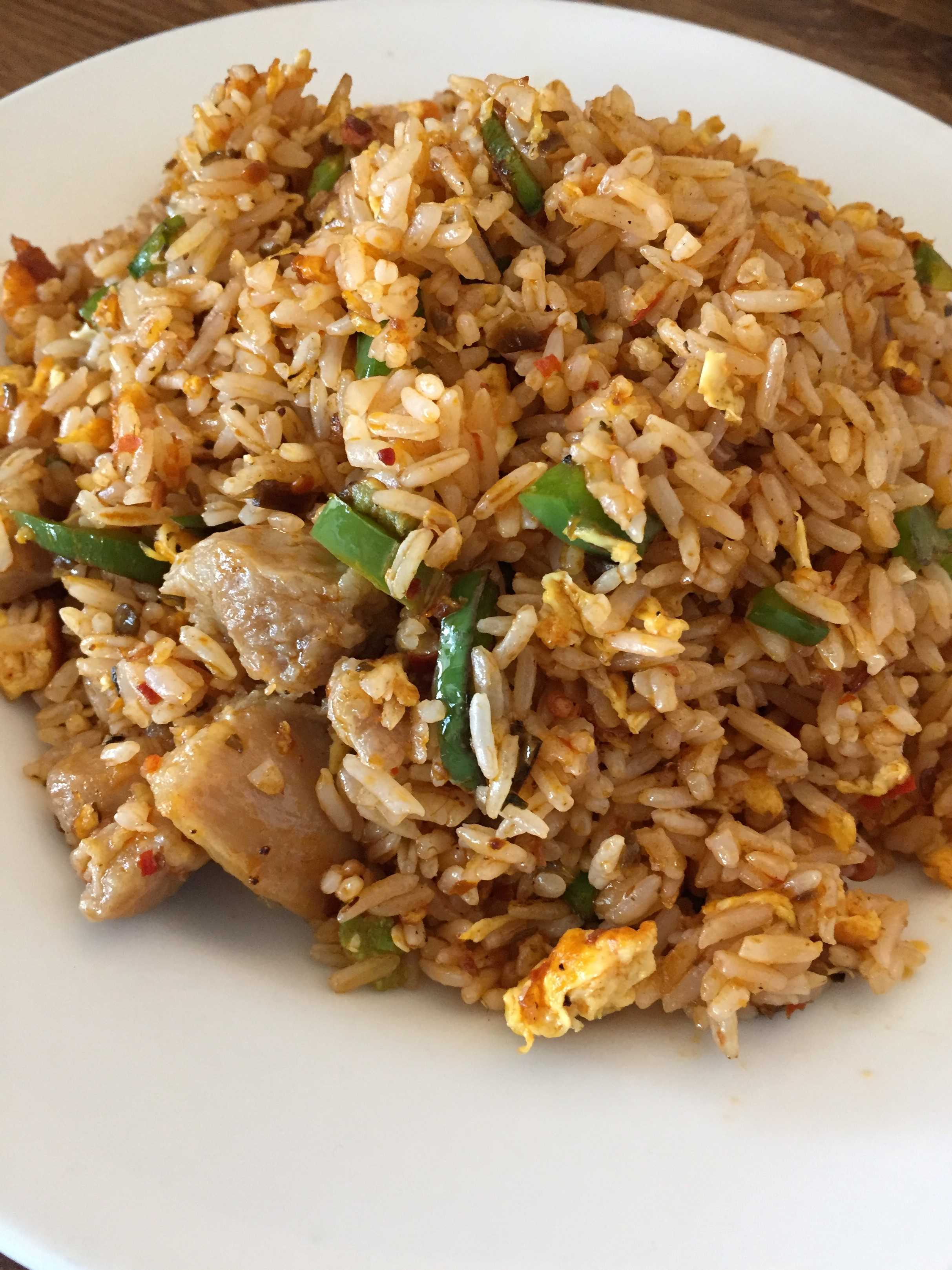 Order Chili Oil Combo Fried Rice 辣油什锦炒饭  food online from Chengdu House store, Valley Village on bringmethat.com