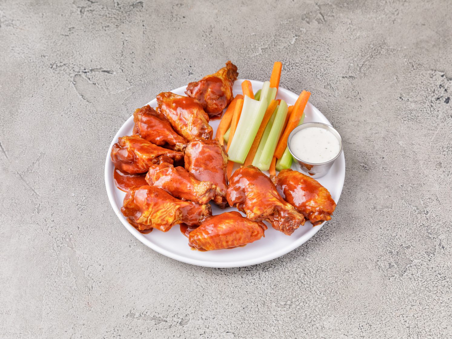 Order Fresh Fried Jumbo Wings food online from Olde Town Tavern & Grille store, Kennesaw on bringmethat.com
