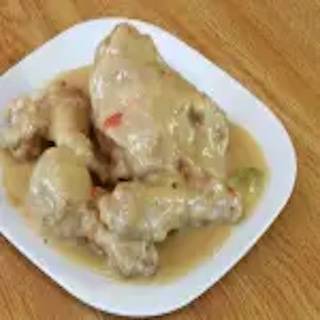 Order Smothered Chicken Dinner food online from Priscilla's Ultimate Express store, Hanover Park on bringmethat.com