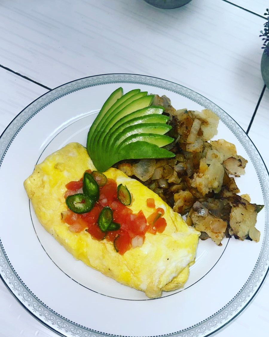 Order Mexican Omelette food online from Johnny's Pizza Diner store, Bronx on bringmethat.com