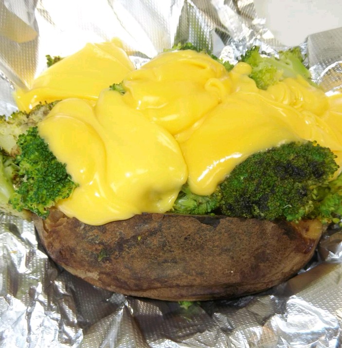 Order Baked Potato with Broccoli and Cheese food online from Lula Deli Corner store, Clifton Heights on bringmethat.com