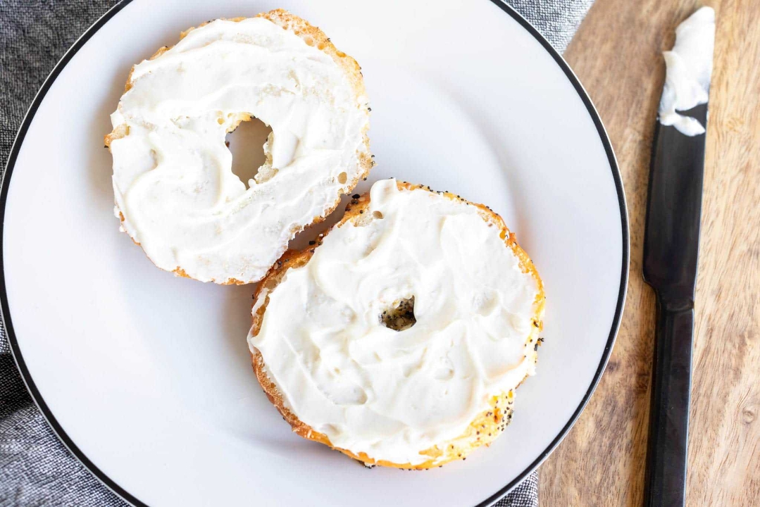 Order Toasted Bagel with Cream Cheese food online from Ray's Grill store, Stanford on bringmethat.com